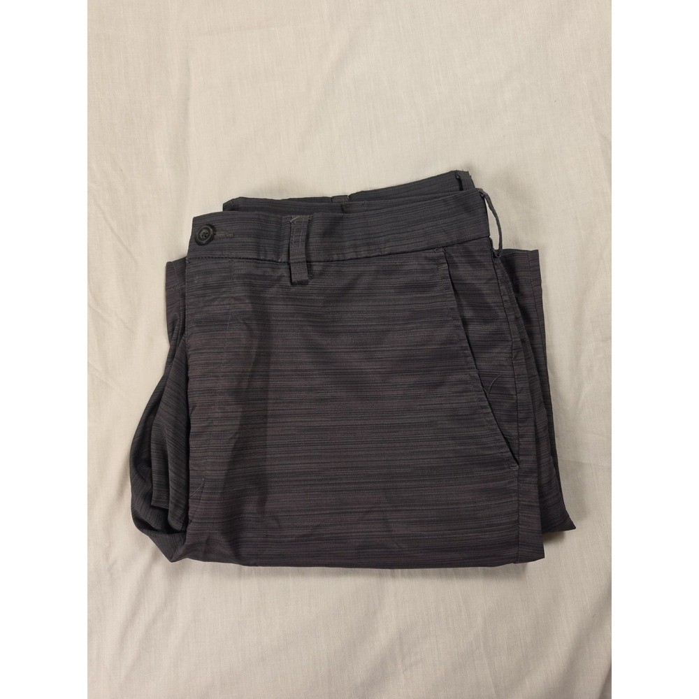 PGA TOUR Shorts Mens 34 Gray Striped Golf Chino 11" Inseam Pockets Casual